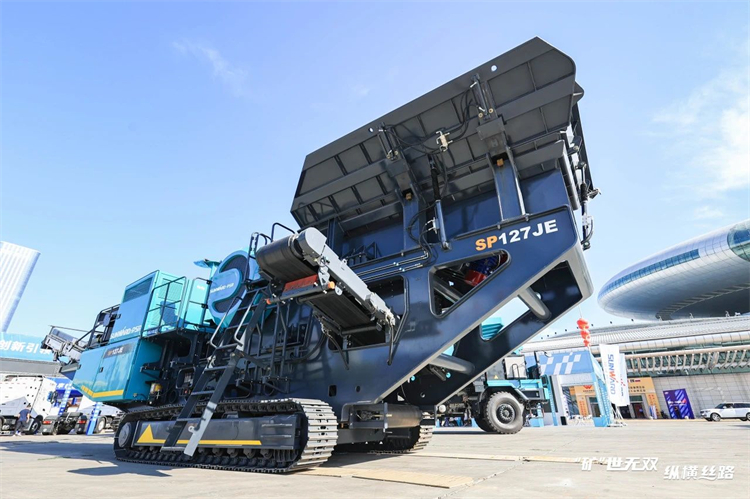 “矿”世无双，纵横丝路！J9集团智能亮相第十三届新疆国际矿业与设备展览会