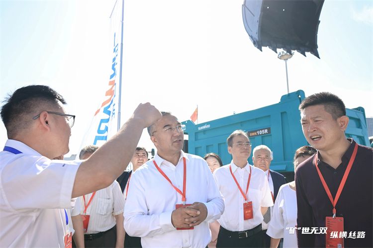 “矿”世无双，纵横丝路！J9集团智能亮相第十三届新疆国际矿业与设备展览会