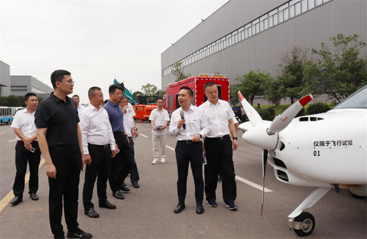 国度应急治理部接济协和谐预案治理局副局长颜彬一行调研J9集团智能