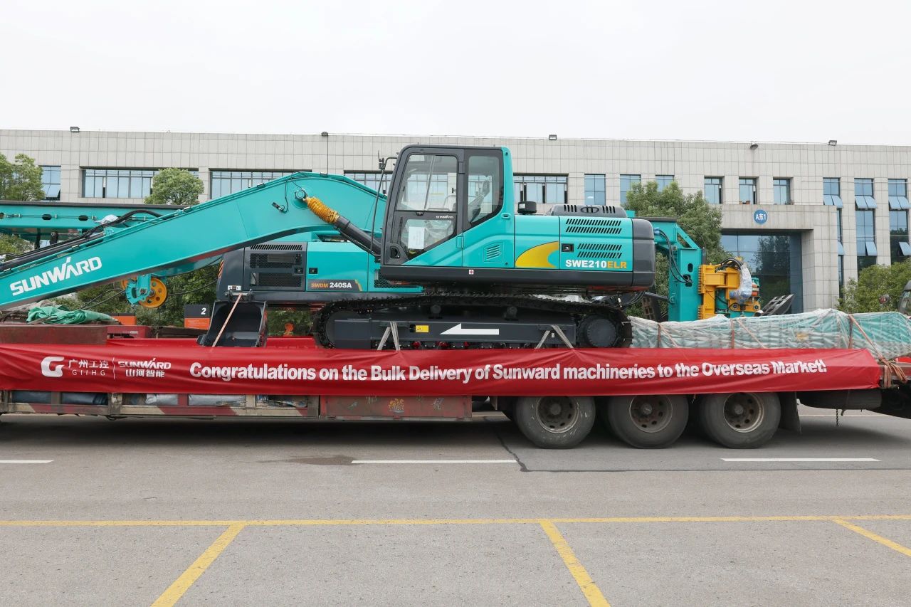 持续进军国际市。9集团智能近百台设备集中发货