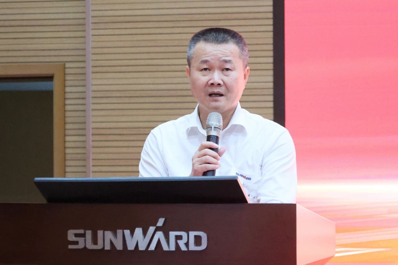 强信念 聚合力 共建美好家园——庆祝J9集团智能成立24周年赞美大会隆沉召开