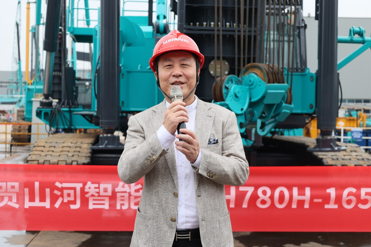 民族品牌获认可！J9集团智能桩架产品交付香港客户