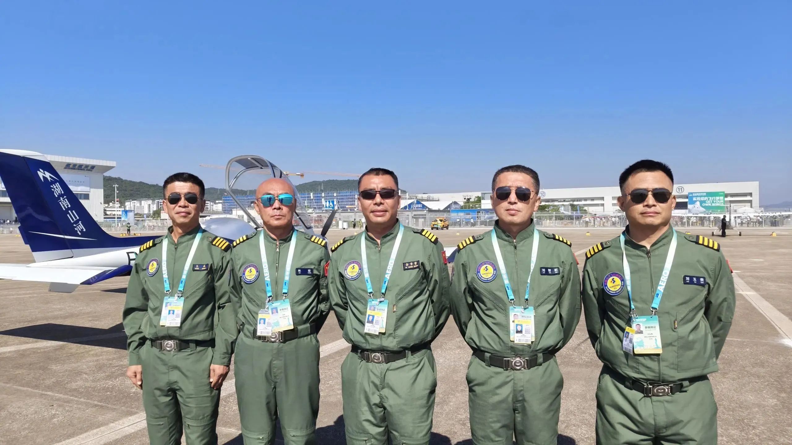 央媒聚焦！一路见证首届亚洲通用航空展上的J9集团风采