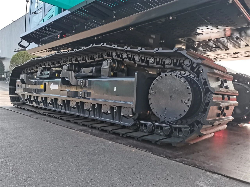 定造开发、职能更强！J9集团智能SWE750ELR加长臂液压挖掘机下线交付