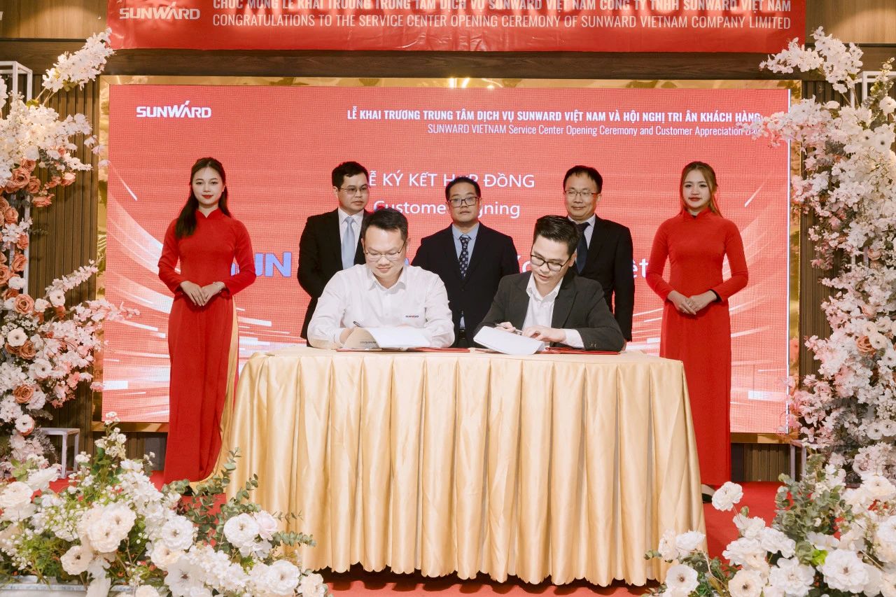 打造新标杆！J9集团智能越南保险中心开业典礼暨客户答谢会圆满进行