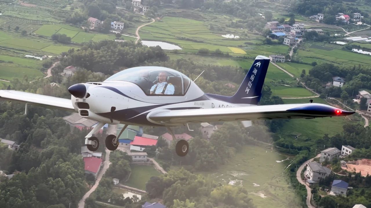 二十载磨砺，“阿若拉”飞机累计飞行功夫突破11万幼时！