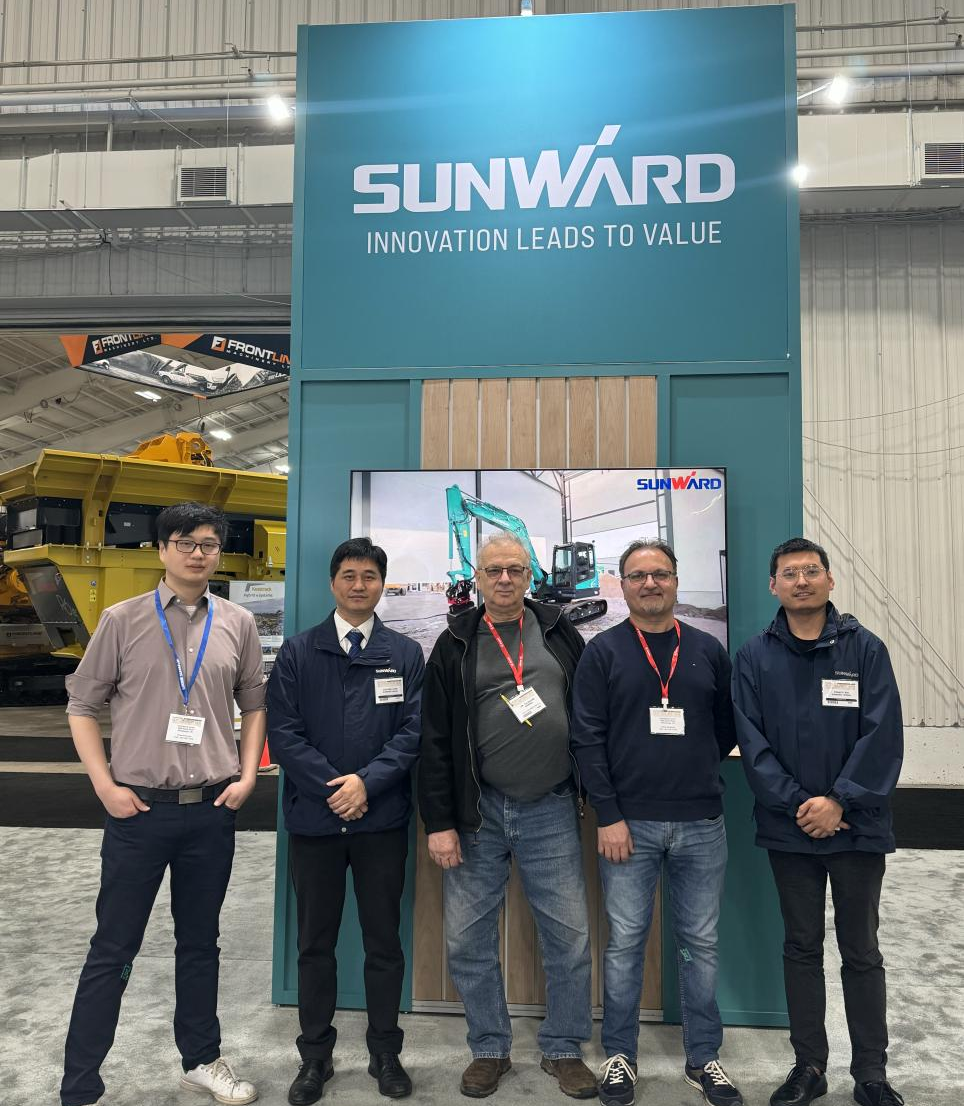 J9集团智能亮相加拿大最大沉型设备展