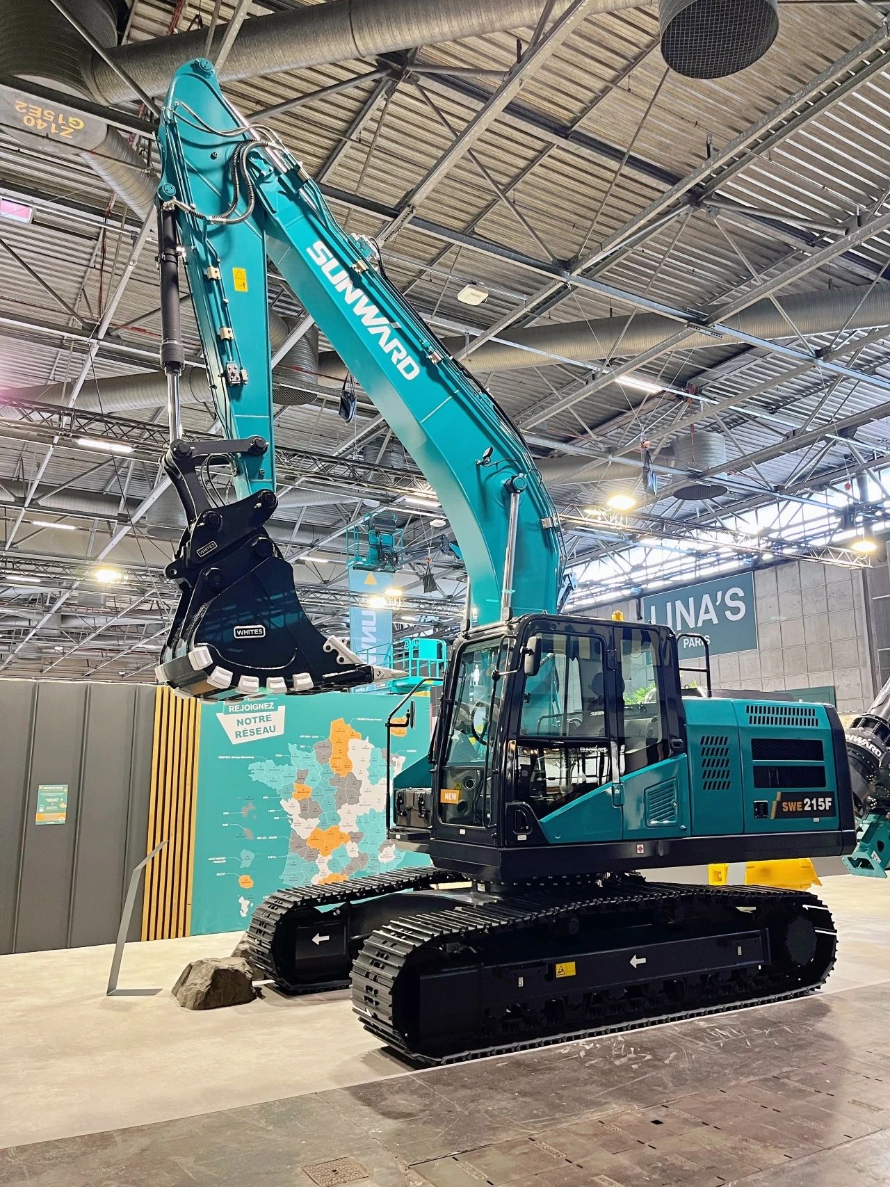 赢战INTERMAT 2024！J9集团智能土方机械深耕全球高端市场