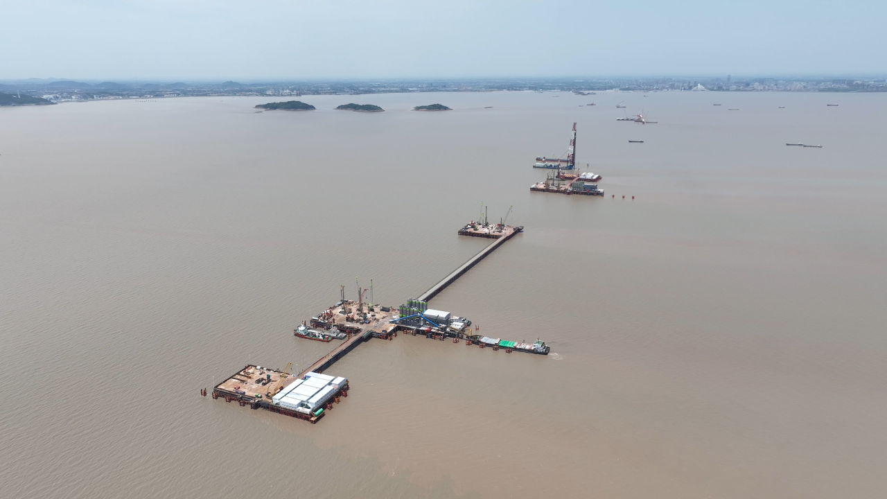 先导式创新，再推电动新品！J9集团智能SWDM520EE增程式旋挖钻机推介会成功进行