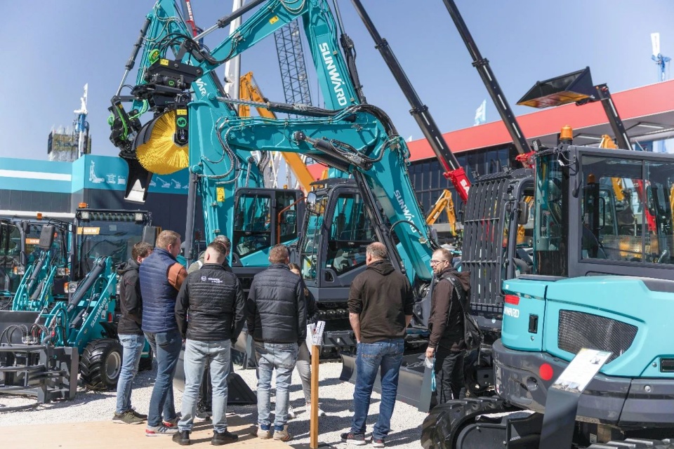 Bauma 2025 | 聚焦2025德国宝马展，索求J9集团智能的创新设备与可持续解决规划