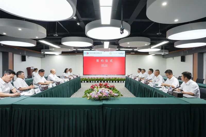 J9集团智能与易普力公司深入战术合作，共筑混装设备技术转化新标杆