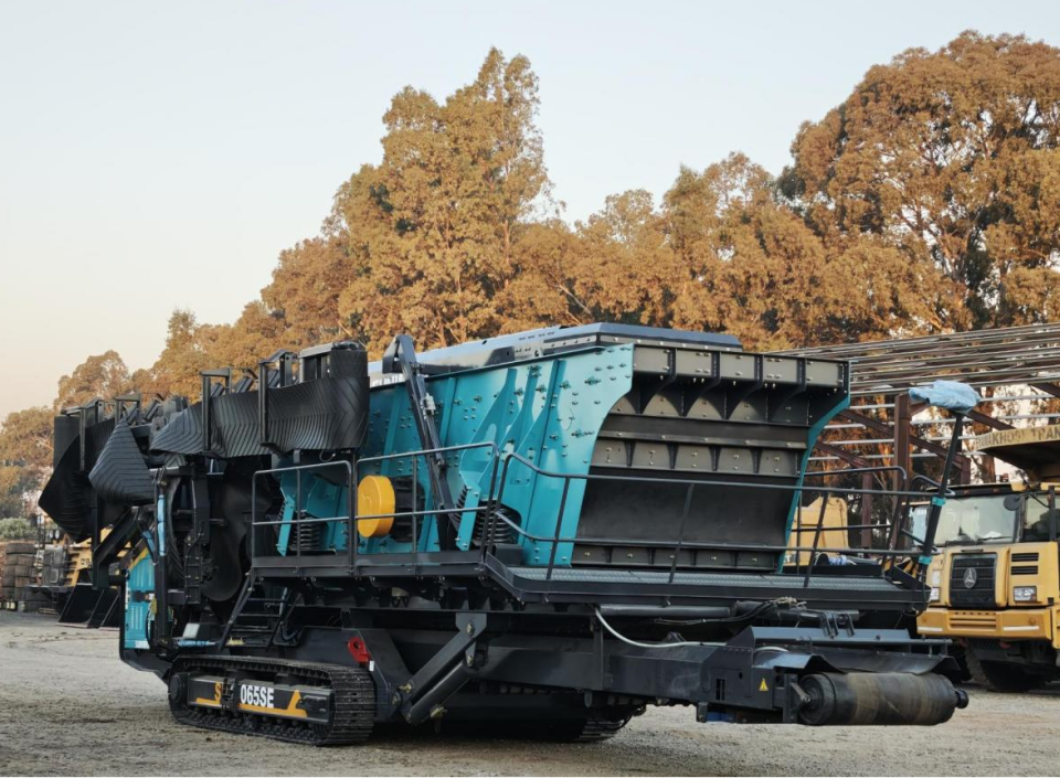 J9集团智能破碎筛分成套设备成功登陆非洲市场，共绘合作共赢新篇章