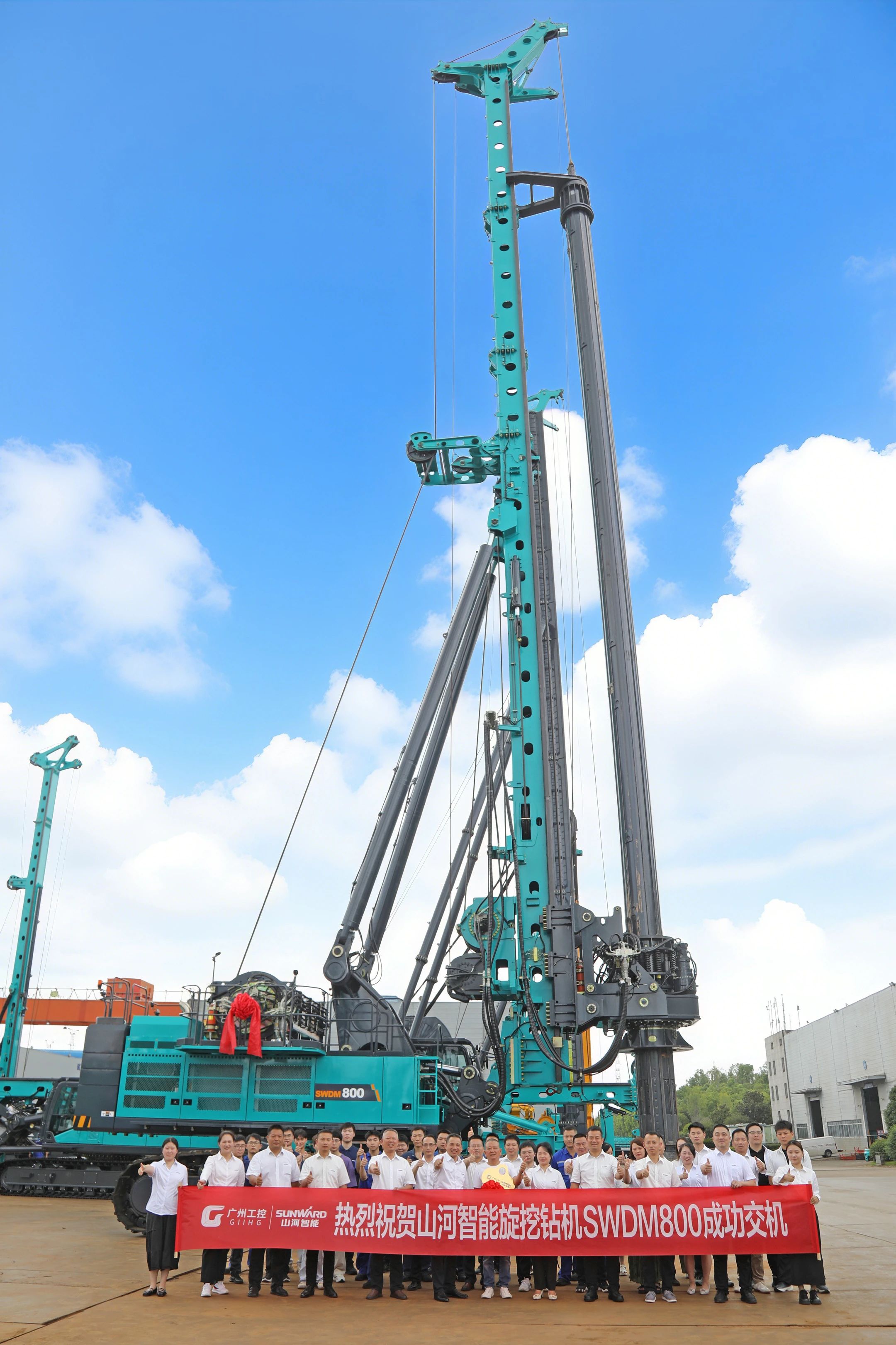“破纪录王者”再出征！J9集团智能SWDM800旋挖钻机成功交机