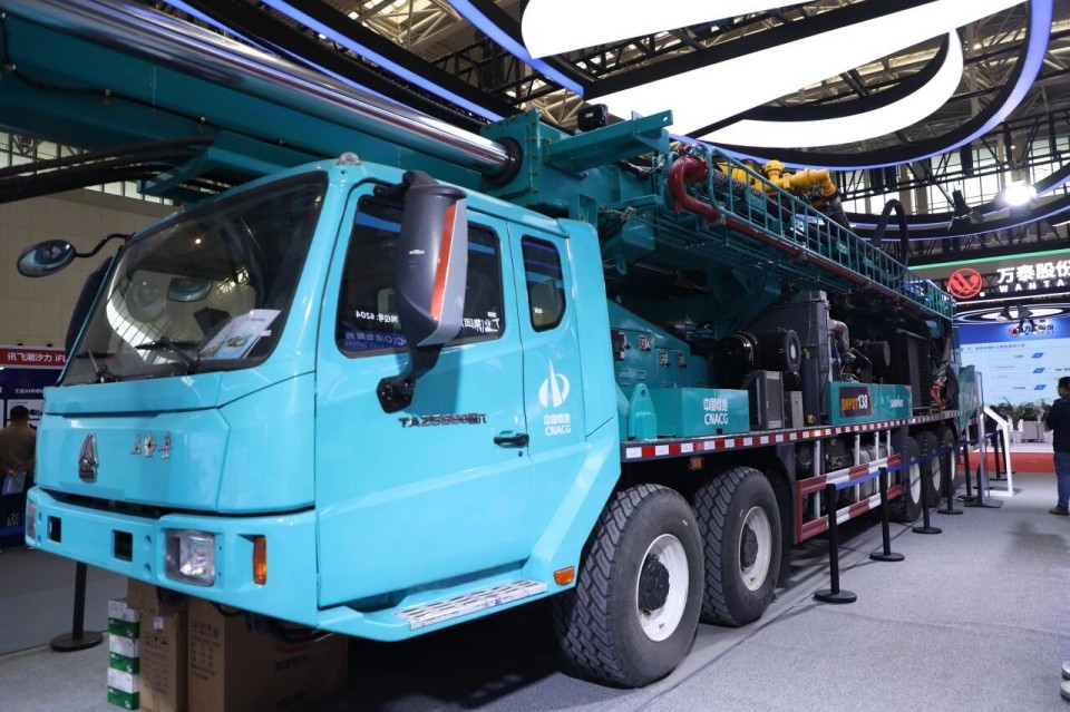 “地勘设备能力提升的沉大突破”！J9集团智能结合中国煤炭地质总局颁布T138车载钻机