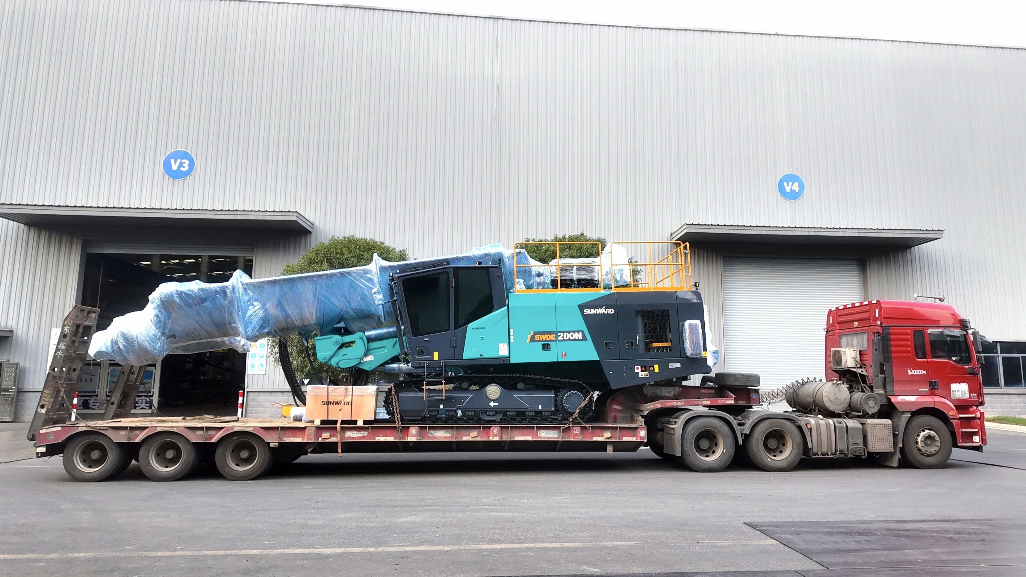 挑战高海拔高寒工况，J9集团智能臂式潜孔钻机登陆南美市场