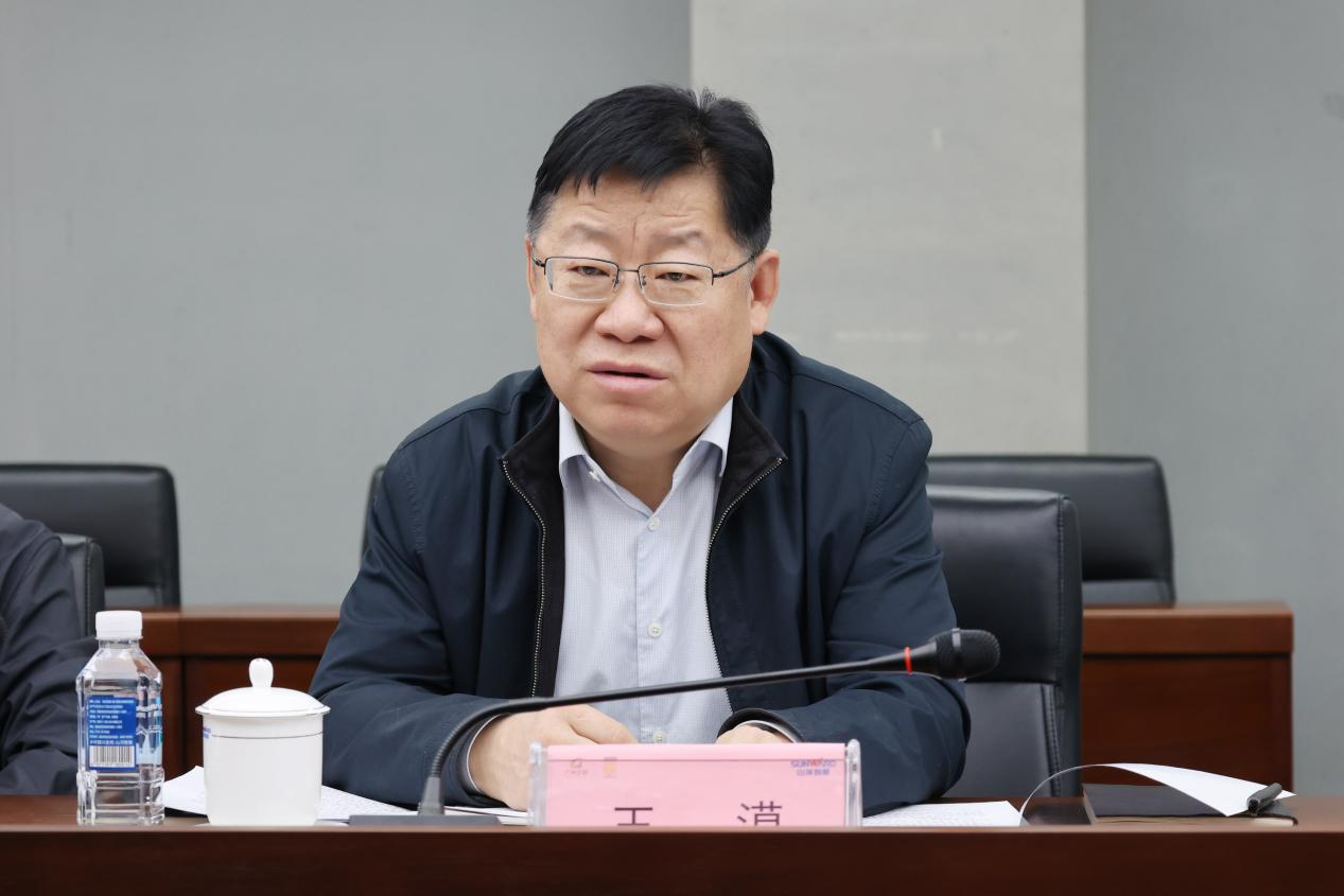 新矿投资集团党委书记、董事长王漠到访J9集团智能