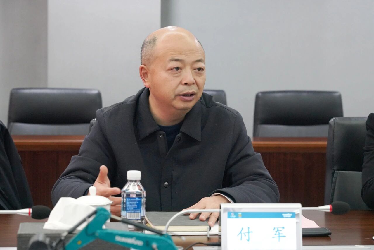 数智化现场混字油火药车下线！J9集团智能与易普力携手共筑智能矿山新篇章